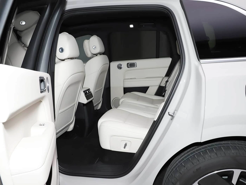 Li Auto L6 2025 Max Новая версия Smart Han интерьер фото 17 Li Auto L6 2025 Max Новая версия Smart Han интерьер фото 17