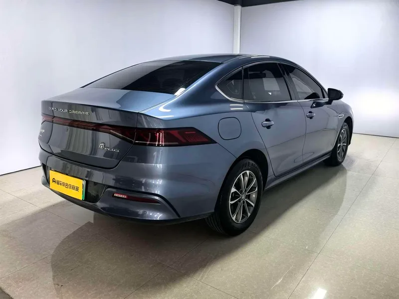 BYD Qin PLUS 2024 Glory Edition DM-i 55KM Leading Type exterior photo 4 BYD Qin PLUS 2024 Glory Edition DM-i 55KM Leading Type exterior photo 4