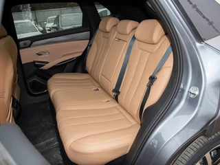 BYD Song L DM-i 2025 Smart Driving Version 112km Leading Type interior photo 16 BYD Song L DM-i 2025 Smart Driving Version 112km Leading Type interior photo 16