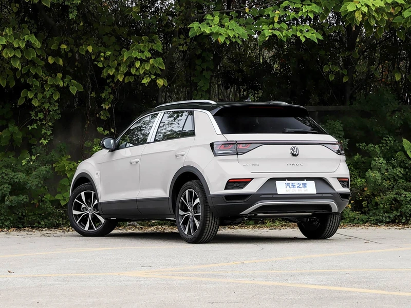 Volkswagen T-Roc 2026 280TSI DSG Versión de tiempo de tracción en dos ruedas exterior foto 5 Volkswagen T-Roc 2026 280TSI DSG Versión de tiempo de tracción en dos ruedas exterior foto 5