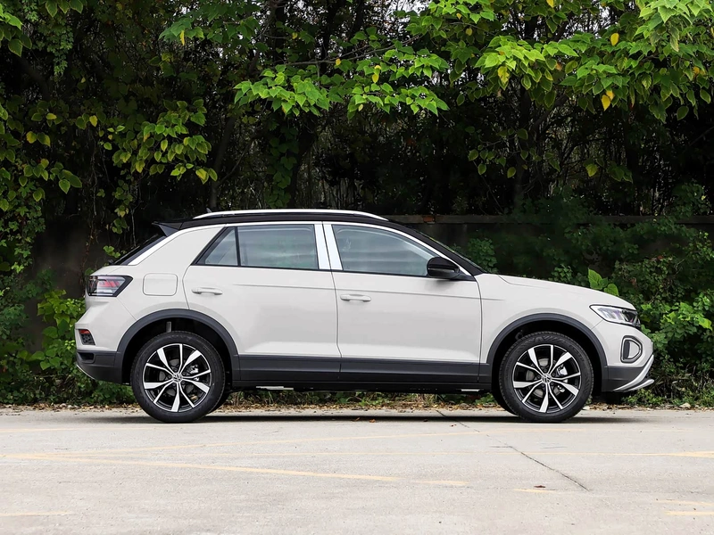 Volkswagen T-Roc 2026 280TSI DSG Versión de tiempo de tracción en dos ruedas interior foto 8 Volkswagen T-Roc 2026 280TSI DSG Versión de tiempo de tracción en dos ruedas interior foto 8