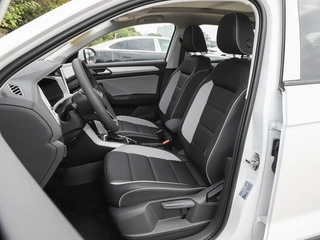 Volkswagen T-Roc 2026 280TSI DSG Versión de tiempo de tracción en dos ruedas interior foto 12 Volkswagen T-Roc 2026 280TSI DSG Versión de tiempo de tracción en dos ruedas interior foto 12