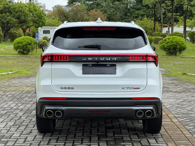 Jetour X70 PLUS 2023 1.6T DCT Strong person 5 seat exterior photo 9 Jetour X70 PLUS 2023 1.6T DCT Strong person 5 seat exterior photo 9