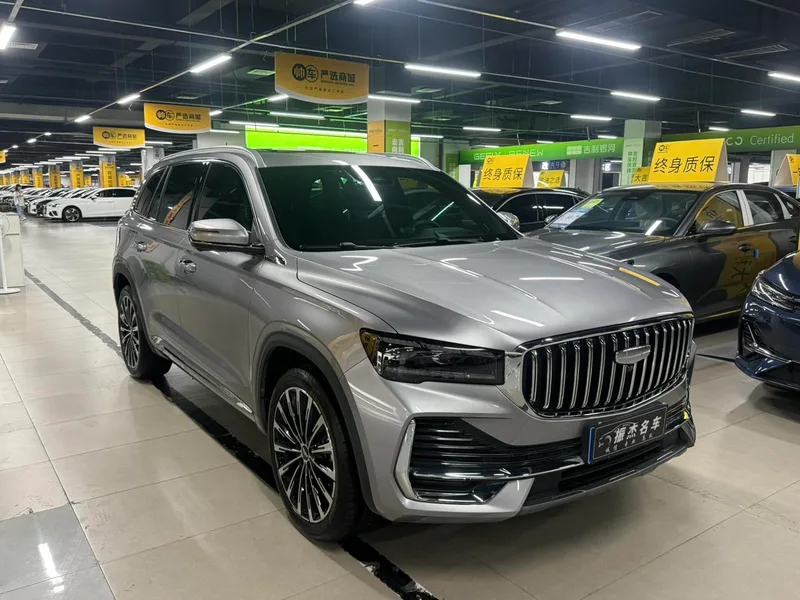 Geely Monjaro 2025 2.0TD High-power automatic two-wheel drive oriental obsidian current edition exterior photo 3 Geely Monjaro 2025 2.0TD High-power automatic two-wheel drive oriental obsidian current edition exterior photo 3