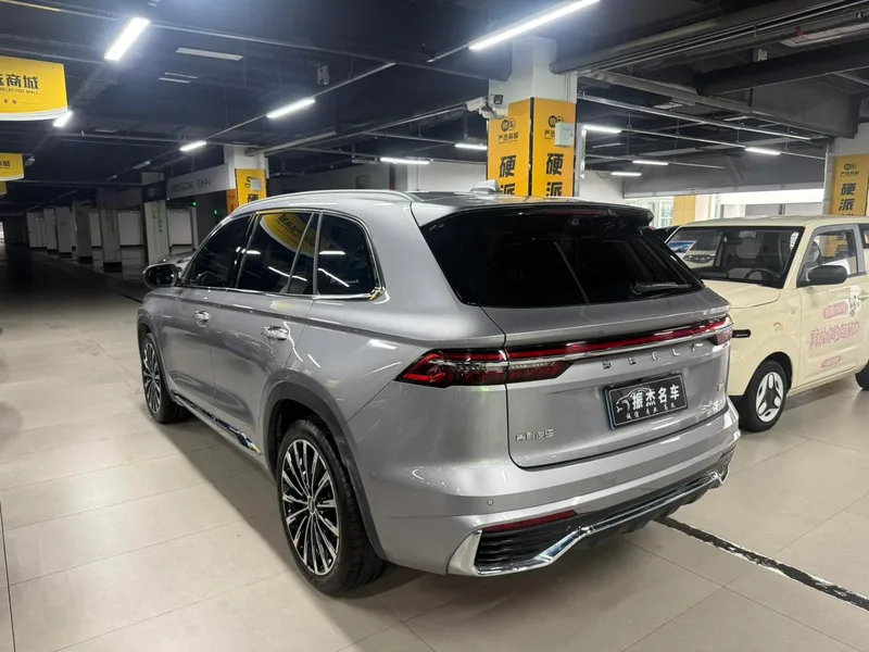 Geely Monjaro 2025 2.0TD High-power automatic two-wheel drive oriental obsidian current edition exterior photo 6 Geely Monjaro 2025 2.0TD High-power automatic two-wheel drive oriental obsidian current edition exterior photo 6