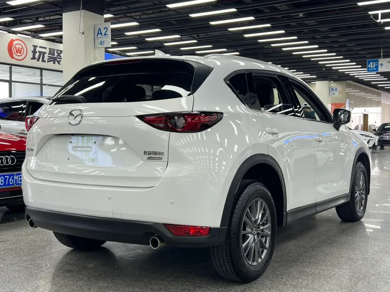 Mazda CX-5 2020 Restyling 2.0L Automatic two-wheel drive smart model interior photo 10 Mazda CX-5 2020 Restyling 2.0L Automatic two-wheel drive smart model interior photo 10
