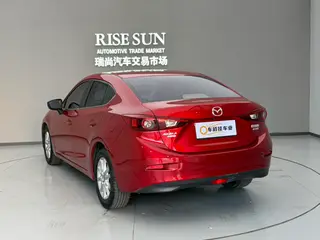 Mazda Mazda3 Axela 2019 Version de contrôle cloud Trois volumes 1.5L Modèle de luxe automatique État VI extérieur photo 4
