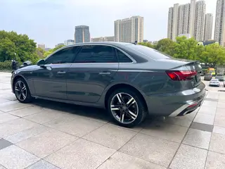 Audi A4L 2020 40 TFSI quattro Deluxe dinámico exterior foto 5 Audi A4L 2020 40 TFSI quattro Deluxe dinámico exterior foto 5