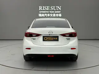 Mazda Mazda3 Axela 2019 Version de contrôle dans le cloud Trois volumes 1.5L Modèle de luxe automatique État VI extérieur photo 5
