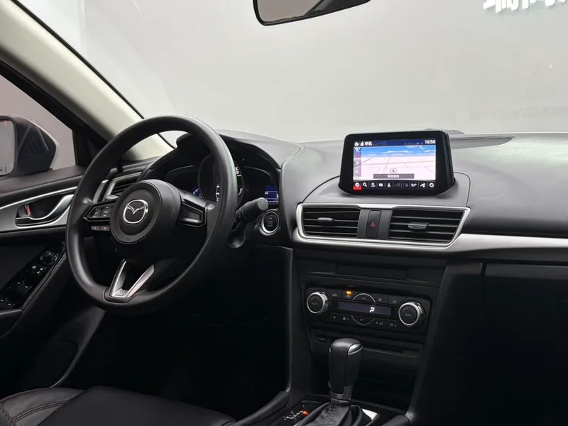 Mazda Mazda3 Axela 2019 Version de contrôle dans le cloud Trois volumes 1.5L Modèle de luxe automatique État VI intérieur photo 10