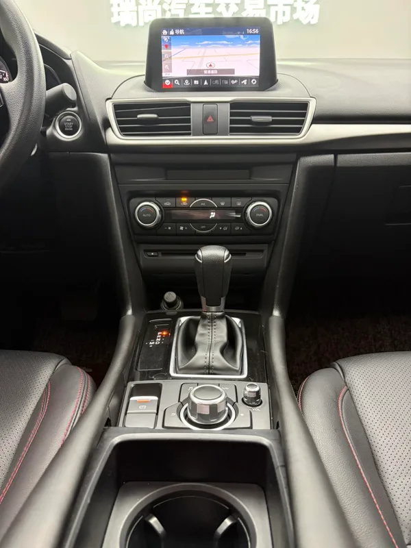 Mazda Mazda3 Axela 2019 Version de contrôle dans le cloud Trois volumes 1.5L Modèle de luxe automatique État VI intérieur photo 11