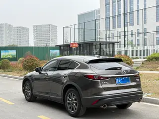 Mazda CX-4 2021 2.0L Two-wheel-drive Blue Sky Vital Edition exterior photo 4
