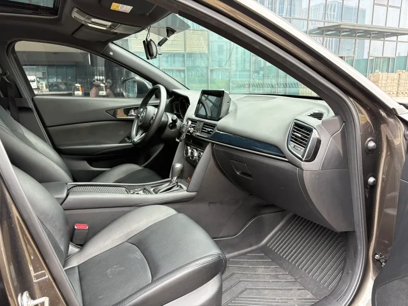 Mazda CX-4 2021 2.0L Two-wheel-drive Blue Sky Vital Edition interior photo 8