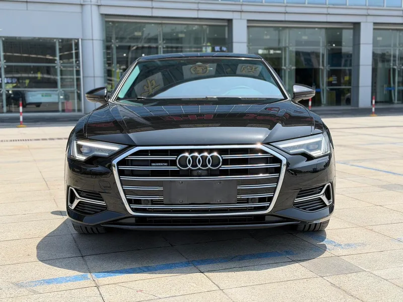 Audi A6L 2024 45 TFSI Elegante y elegante exterior foto 3