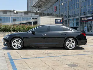 Audi A6L 2024 45 TFSI Elegante y elegante exterior foto 4