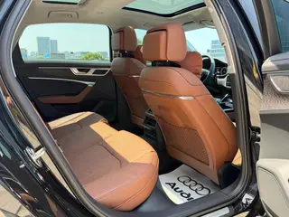 Audi A6L 2024 45 TFSI Elegante y elegante interior foto 9