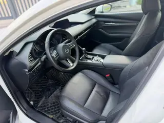 Mazda Mazda3 Axela 2023 2.0L Automatic Quality Edition exterior photo 4