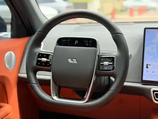 Li Auto L7 2024 Max version interior photo 13 Li Auto L7 2024 Max version interior photo 13