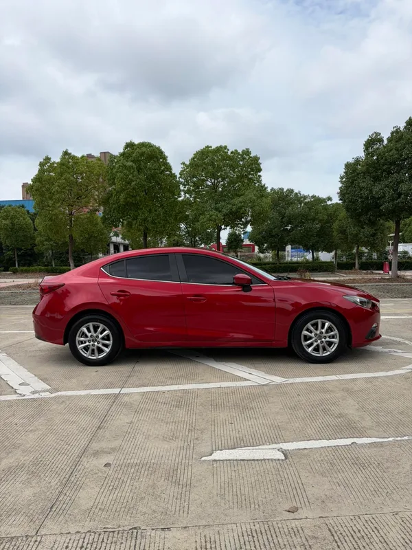 Mazda Mazda3 Axela 2016 Three-box 1.5L Automatic Comfort Type interior photo 7