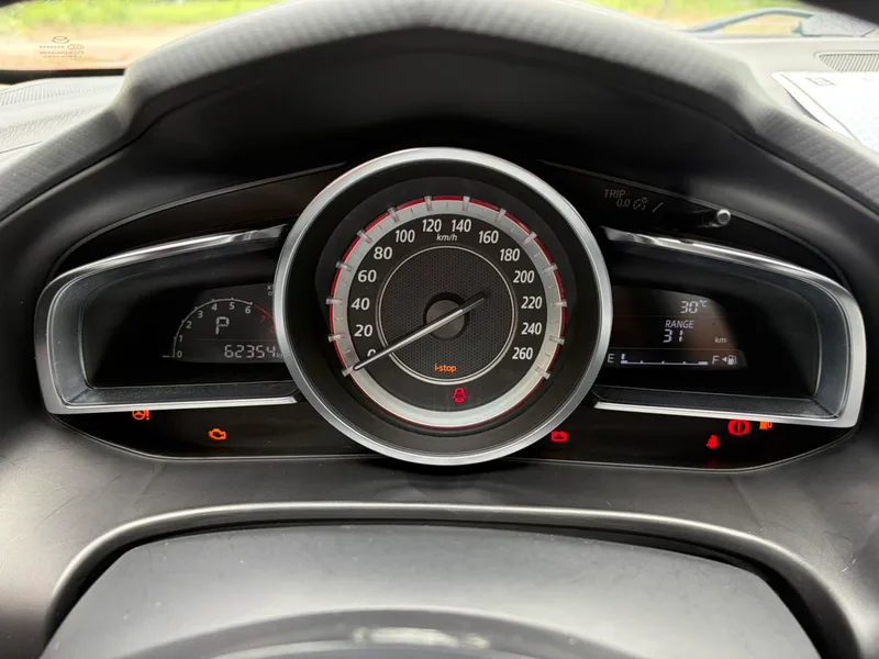 Mazda Mazda3 Axela 2016 Three-box 1.5L Automatic Comfort Type interior photo 12
