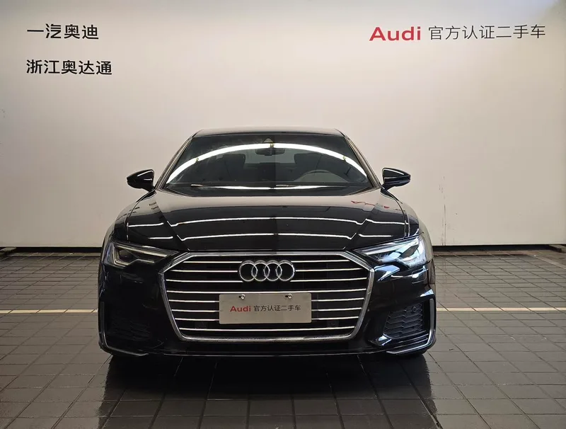 Audi A6L 2022 40 TFSI Type de luxe dynamique extérieur photo 4 Audi A6L 2022 40 TFSI Type de luxe dynamique extérieur photo 4