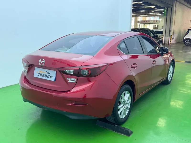 Mazda Mazda3 Axela 2017 Three-box 1.5L Automatic Luxury Model Country VI exterior photo 3