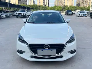 Mazda Mazda3 Axela 2019 Version de contrôle cloud Trois volumes 1.5L Modèle de luxe automatique État VI extérieur photo 2