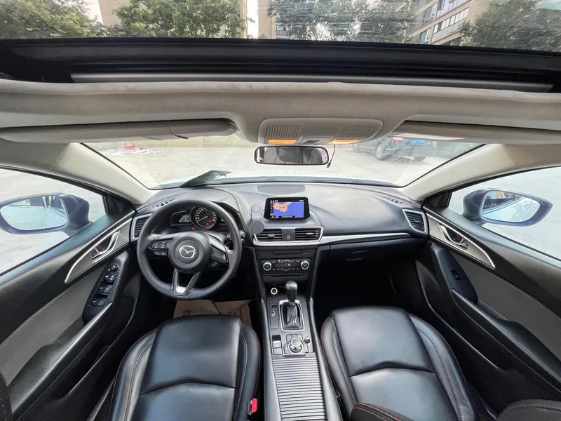 Mazda Mazda3 Axela 2019 Version de contrôle cloud Trois volumes 1.5L Modèle de luxe automatique État VI intérieur photo 13