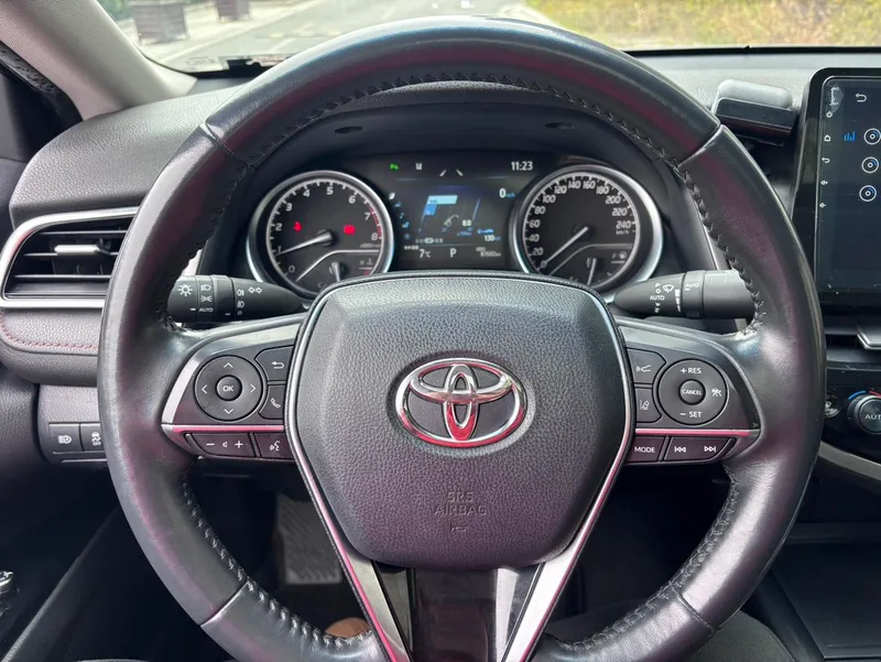 Toyota Camry 2023 2.0G Version de luxe intérieur photo 11 Toyota Camry 2023 2.0G Version de luxe intérieur photo 11