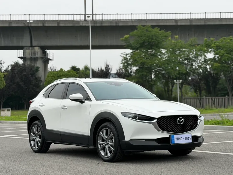 Mazda CX-30 2021 2.0L Automatic Jiayue exterior photo 3