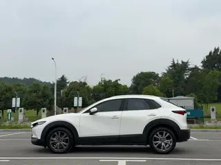 Mazda CX-30 2021 2.0L Automatic Jiayue exterior photo 4