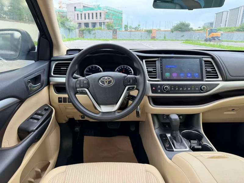 Toyota Highlander 2018 2.0T Version élite à deux roues motrices 7 Siège État VI extérieur photo 8 Toyota Highlander 2018 2.0T Version élite à deux roues motrices 7 Siège État VI extérieur photo 8