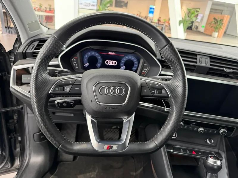 Audi Q3 Sportback 2021 40 TFSI Enjoying Life Edition interior photo 15 Audi Q3 Sportback 2021 40 TFSI Enjoying Life Edition interior photo 15