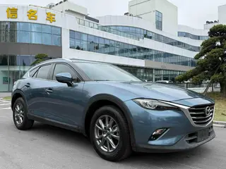 Mazda CX-4 2018 2.0L Versión mejorada del sabor del cielo azul con tracción automática en dos ruedas País VI exterior foto 3 Mazda CX-4 2018 2.0L Versión mejorada del sabor del cielo azul con tracción automática en dos ruedas País VI exterior foto 3