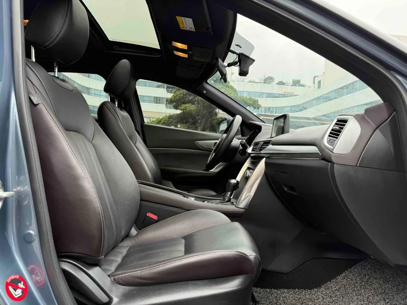 Mazda CX-4 2018 2.0L Versión mejorada del sabor del cielo azul con tracción automática en dos ruedas País VI exterior foto 6 Mazda CX-4 2018 2.0L Versión mejorada del sabor del cielo azul con tracción automática en dos ruedas País VI exterior foto 6