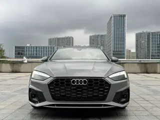 Audi A5 2022 Sportback 40 TFSI Модный элегантный тип экстерьер фото 2 Audi A5 2022 Sportback 40 TFSI Модный элегантный тип экстерьер фото 2