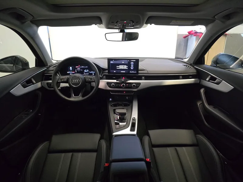 Audi A4L 2024 40 TFSI Mode dynamique intérieur photo 13 Audi A4L 2024 40 TFSI Mode dynamique intérieur photo 13