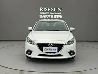 Mazda Mazda3 Axela 2014 Трёхобъёмный 1.5L Автоматическая люксовая модель экстерьер фото 2 Mazda Mazda3 Axela 2014 Трёхобъёмный 1.5L Автоматическая люксовая модель экстерьер фото 2
