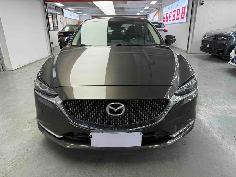 Mazda Atenza 2020 2.0L Blue Sky Deluxe Edition экстерьер фото 2 Mazda Atenza 2020 2.0L Blue Sky Deluxe Edition экстерьер фото 2
