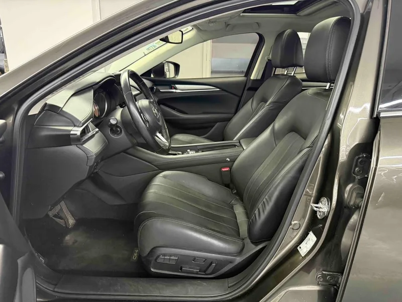 Mazda Atenza 2020 2.0L Blue Sky Deluxe Edition экстерьер фото 5 Mazda Atenza 2020 2.0L Blue Sky Deluxe Edition экстерьер фото 5