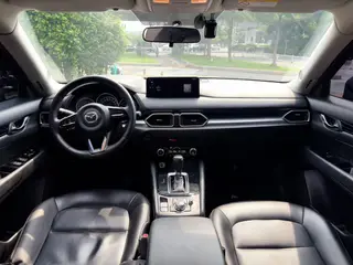 Mazda CX-5 2024 2.0L Automatic two-wheel drive comfort type interior photo 13 Mazda CX-5 2024 2.0L Automatic two-wheel drive comfort type interior photo 13