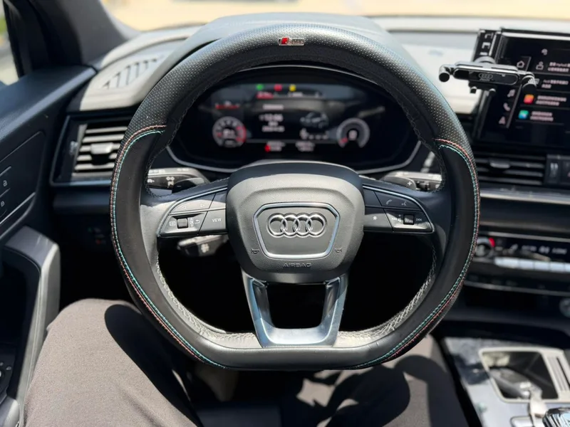 Audi Q5L 2022 40T RS Burning rate kit type interior photo 18 Audi Q5L 2022 40T RS Burning rate kit type interior photo 18