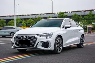 Audi A3 2024 A3L Limousine 35 TFSI Модный спортивный тип