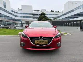 Mazda Mazda3 Axela 2016 Three-box 2.0L Automatic Sport exterior photo 2