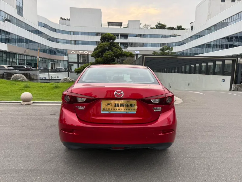 Mazda Mazda3 Axela 2016 Three-box 2.0L Automatic Sport interior photo 10
