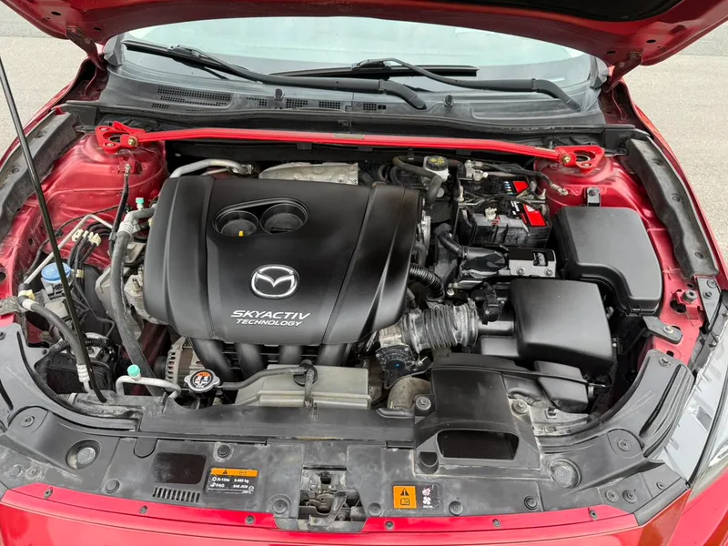 Mazda Mazda3 Axela 2016 Three-box 2.0L Automatic Sport interior photo 18