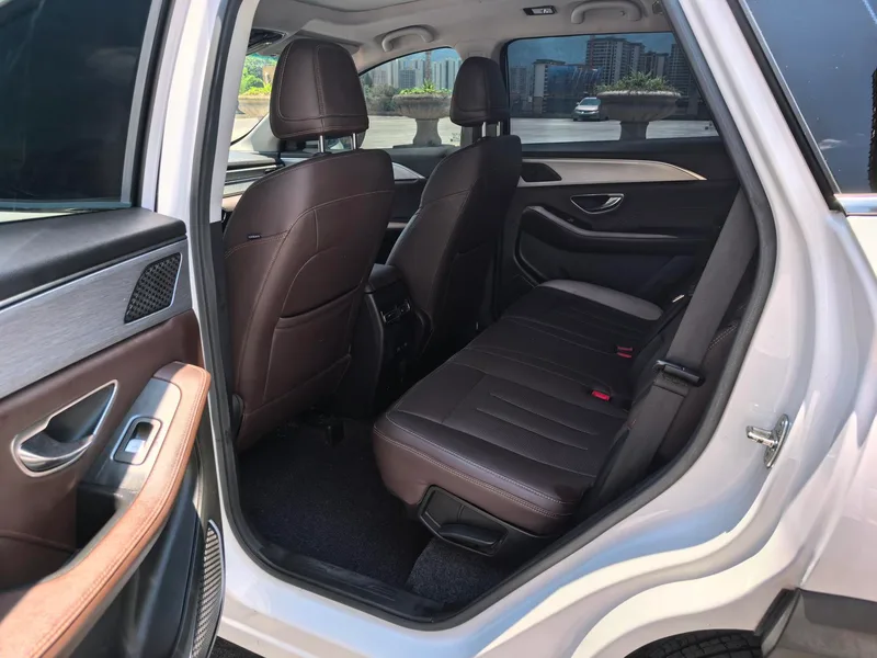 Jetour X90 PLUS 2021 1.6TD DCT Villa intérieur photo 13