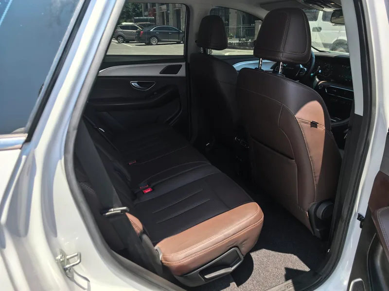 Jetour X90 PLUS 2021 1.6TD DCT Villa intérieur photo 15