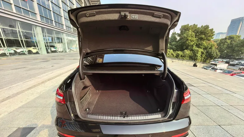 Audi A6L 2023 45 TFSI quattro Choose dynamic type interior photo 11 Audi A6L 2023 45 TFSI quattro Choose dynamic type interior photo 11