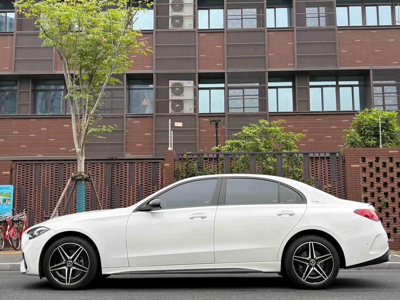 Mercedes-Benz C-Class 2024 C 260 L Hao Night Sports Edition exterior photo 5 Mercedes-Benz C-Class 2024 C 260 L Hao Night Sports Edition exterior photo 5